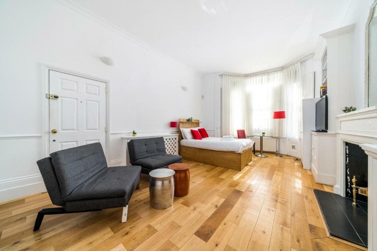 New 1 Bedroom Earls Court Flat Centre Of Лондон Экстерьер фото