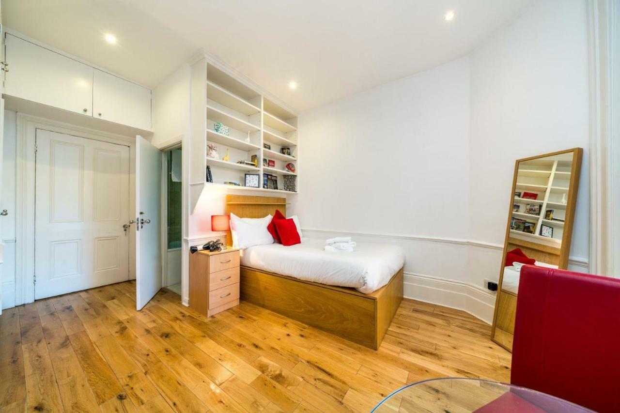 New 1 Bedroom Earls Court Flat Centre Of Лондон Экстерьер фото